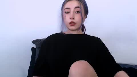 Snapshot of ediefris chatting on November 1, 9:44 am fickle demon made of clumps of matter online show from November 1, 9:44 am