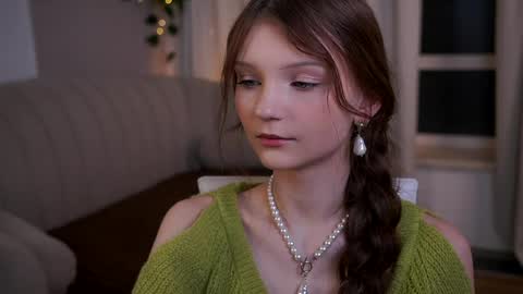 Snapshot of edithgalpin chatting on March 29, 11:27 pm Lisa online show from March 29, 11:27 pm