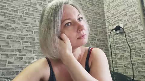 edithmanning online show from January 5, 9:05 am