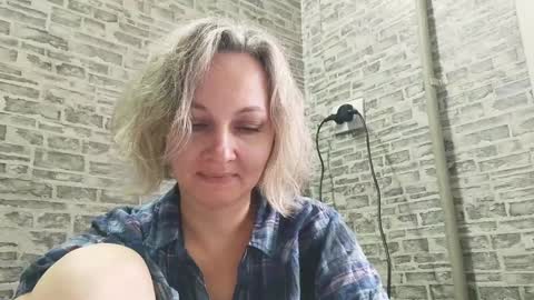 edithmanning online show from January 13, 7:32 am