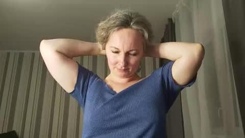 edithmanning online show from February 18, 6:26 pm