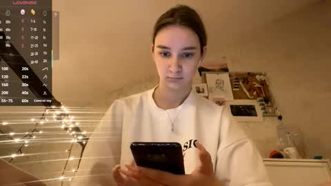 Dana online show from October 5, 6:28 pm