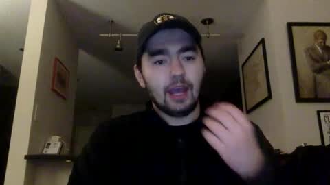 Snapshot of edmundfitz75 chatting on January 17, 2:38 am EddieFitz75 online show from January 17, 2:38 am