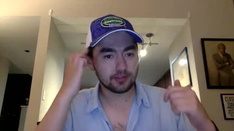 Snapshot of edmundfitz75 chatting on March 22, 1:42 am EddieFitz75 online show from March 22, 1:42 am