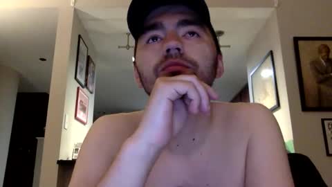 Snapshot of edmundfitz75 chatting on March 27, 12:49 am EddieFitz75 online show from March 27, 12:49 am