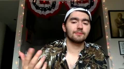 Snapshot of edmundfitz75 chatting on July 2, 8:59 pm EddieFitz75 online show from July 2, 8:59 pm