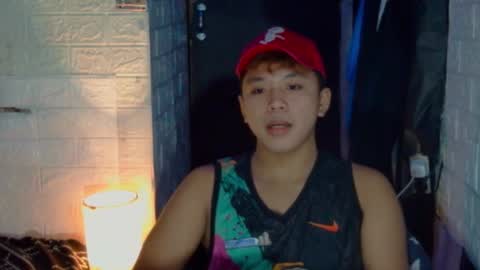 Snapshot of edrianburca052 chatting on October 19, 5:13 pm urasian chub online show from October 19, 5:13 pm
