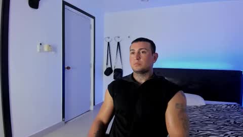 Snapshot of eduar_wild chatting on March 16, 12:49 am Eduar Wild online show from March 16, 12:49 am