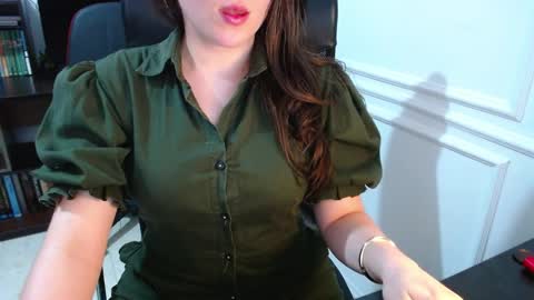 Snapshot of eduard_amun chatting on April 4, 8:28 pm eduard_amun online show from April 4, 8:28 pm