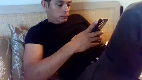 eduardo0084 online show from February 4, 7:11 pm