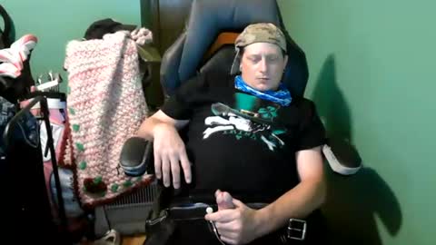 edwardaims_2please online show from July 17, 4:34 pm