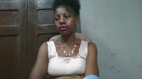 edwige770943 online show from June 4, 5:46 am