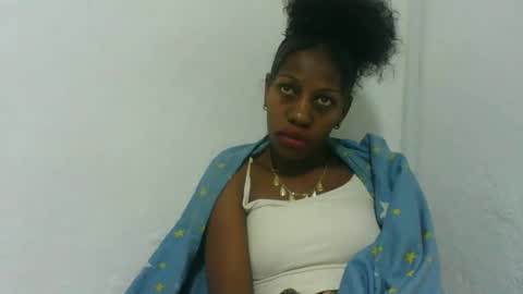 edwige770943 online show from June 10, 4:56 am