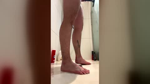 Snapshot of edzeyzz99 chatting on February 14, 2:41 am edzeyzz99 online show from February 14, 2:41 am