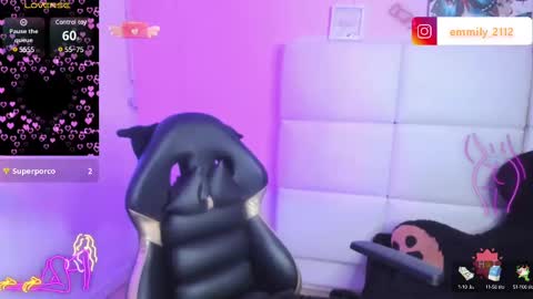 eemily_1 online show from March 8, 2:40 pm