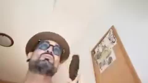 eemmee708927 online show from June 27, 3:22 am