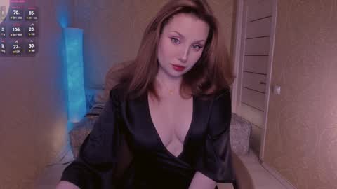 eesmaaarr online show from January 28, 9:50 pm