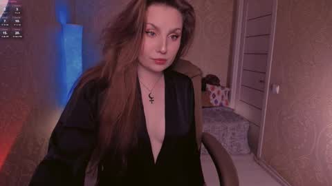 eesmaaarr online show from September 10, 10:43 pm