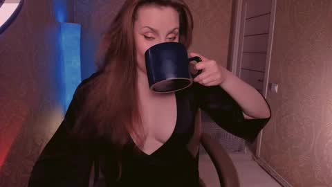 eesmaaarr online show from September 15, 11:16 pm