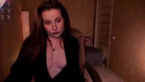 Snapshot of eesmaaarr chatting on March 7, 11:46 pm eesmaaarr online show from March 7, 11:46 pm