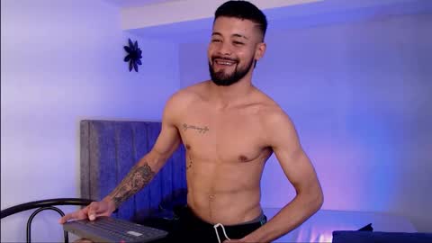 eevil_boys_77 online show from October 6, 2:25 pm