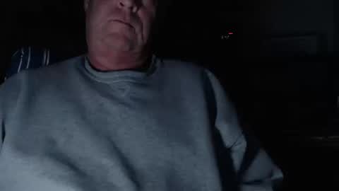 eeyoreeeyore online show from October 10, 3:27 am