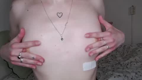 Snapshot of effa__laska chatting on November 1, 7:49 pm effa__laska online show from November 1, 7:49 pm