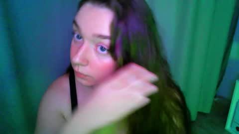 effie_balconii online show from September 18, 4:31 pm