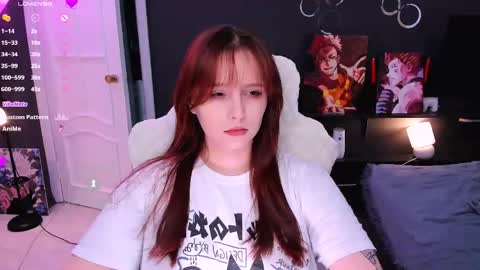 Snapshot of effie_lee chatting on May 16, 1:43 pm Effie online show from May 16, 1:43 pm