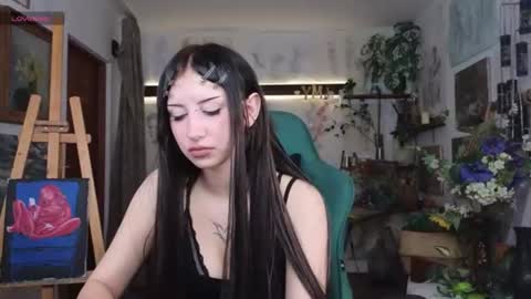effiemeowley online show from July 1, 11:23 am