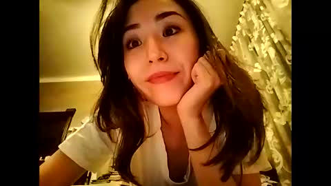 Effy online show from December 4, 12:14 pm