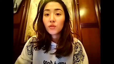 Effy online show from December 20, 11:21 am