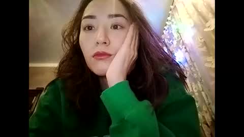 Effy online show from January 1, 1:48 pm