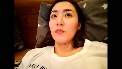 Effy online show from March 4, 1:49 pm