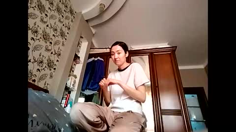 Effy online show from September 17, 11:45 am