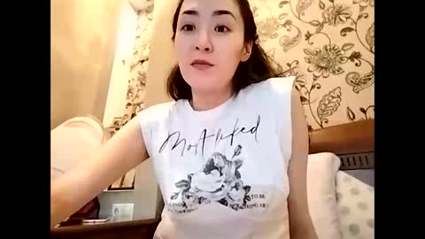 Effy online show from January 18, 3:49 pm