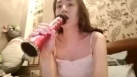 Effy online show from June 19, 3:27 pm