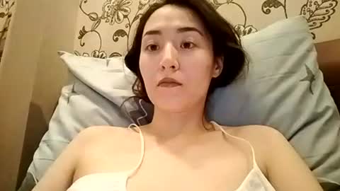 Effy online show from July 8, 6:34 pm