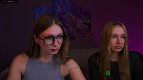 effysosweet online show from December 19, 2:46 pm