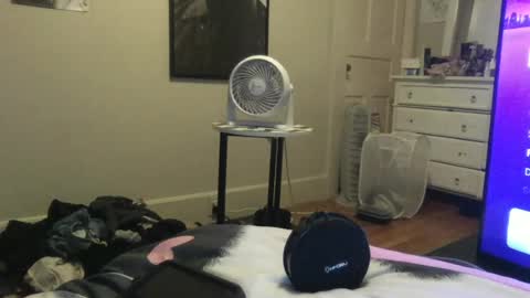 eggnog_and_booty online show from June 13, 1:03 am
