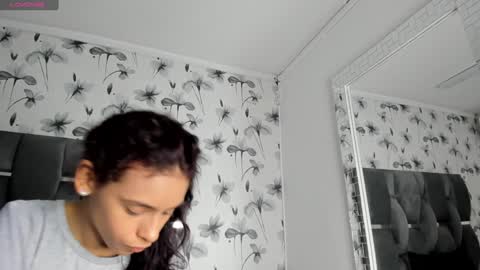 Valery online show from December 8, 1:25 pm