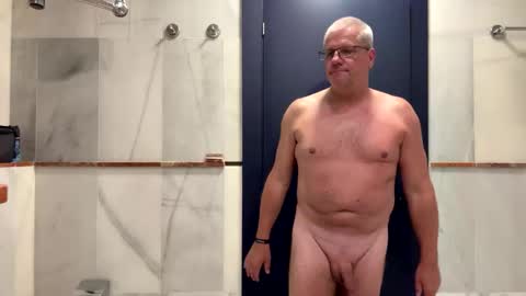 Snapshot of eichelhorn chatting on November 15, 10:56 am eichelhorn online show from November 15, 10:56 am