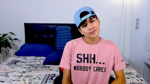 eiden_allenx1 online show from December 26, 10:26 am