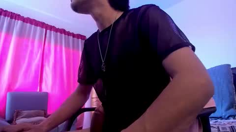 Snapshot of eiden_allenx1 chatting on March 17, 7:50 pm eiden_allenx1 online show from March 17, 7:50 pm