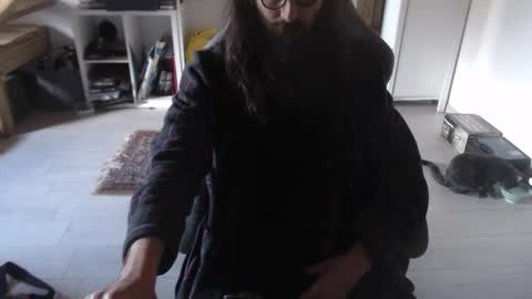 Snapshot of eighthundredeightyeight chatting on March 1, 10:17 am eighthundredeightyeight online show from March 1, 10:17 am