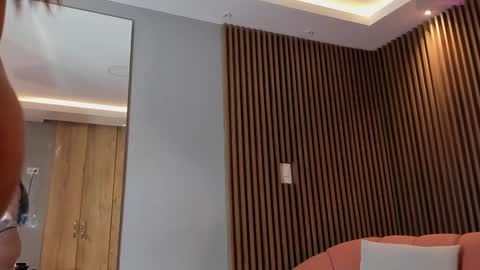 Eilin online show from January 4, 12:38 pm