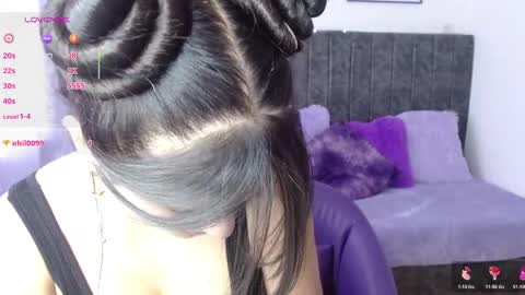 Snapshot of eimy01 chatting on March 28, 12:49 pm eimy01 online show from March 28, 12:49 pm