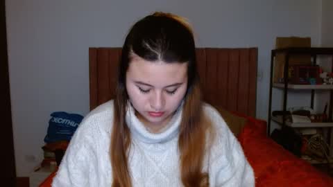 EIMY   MODEL INDEPENDENT online show from March 5, 12:49 am