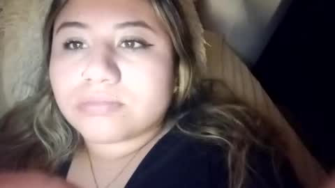 EIMY   MODEL INDEPENDENT online show from February 18, 5:14 am