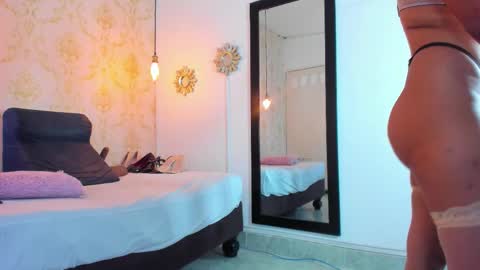 Eimy online show from September 13, 8:52 pm